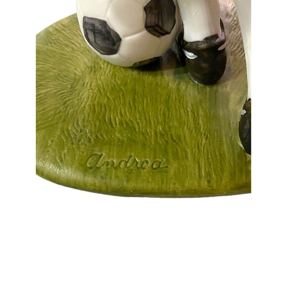 Vintage Andrea by Sadek Soccer Player Figurine w/Stand Hand Painted - Picture 10 of 12